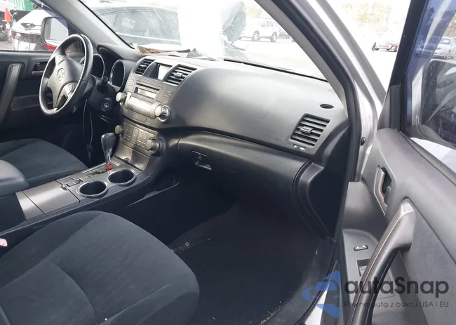 JTEDS43AX82008366: 44111970