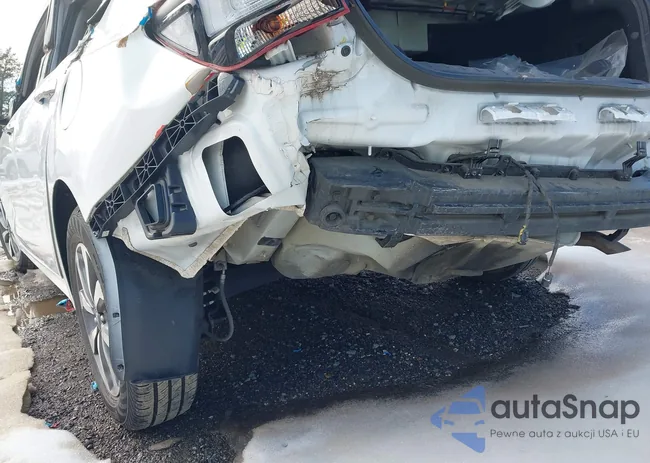 3KPA24AD6PE547668: 44112030