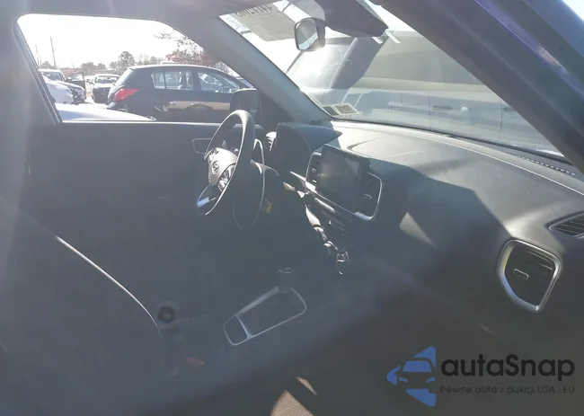 KMHRB8A33PU238402: 44112065