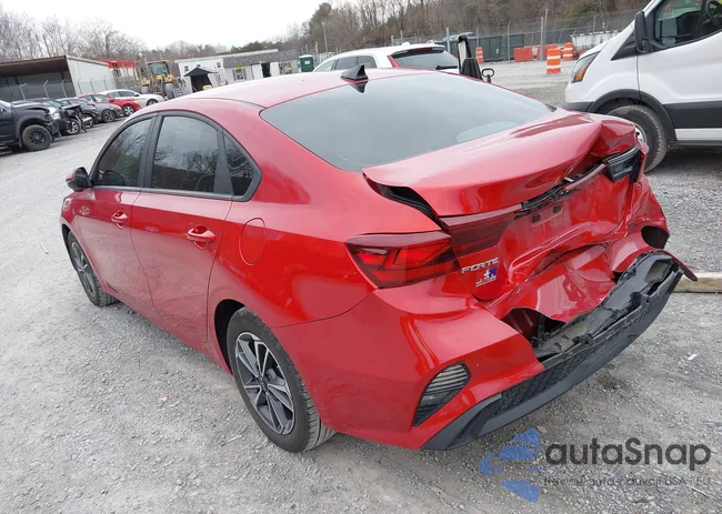 3KPF24AD0RE723199: 44111133