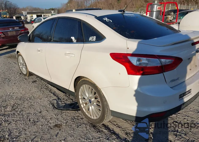 1FADP3J25EL459308: 44111134