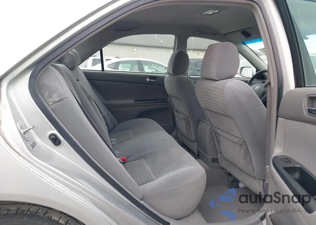 4T1BE32K86U139137: 44111180