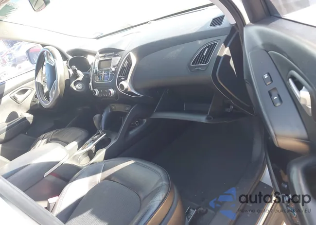 KM8JU3AC6DU772645: 44111182