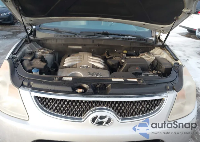 KM8NU73C27U017468: 44111185