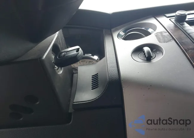 1FMJU2A54AEA75962: 44111225