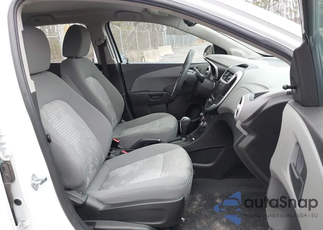 1G1JG6SB4L4111268: 44111233