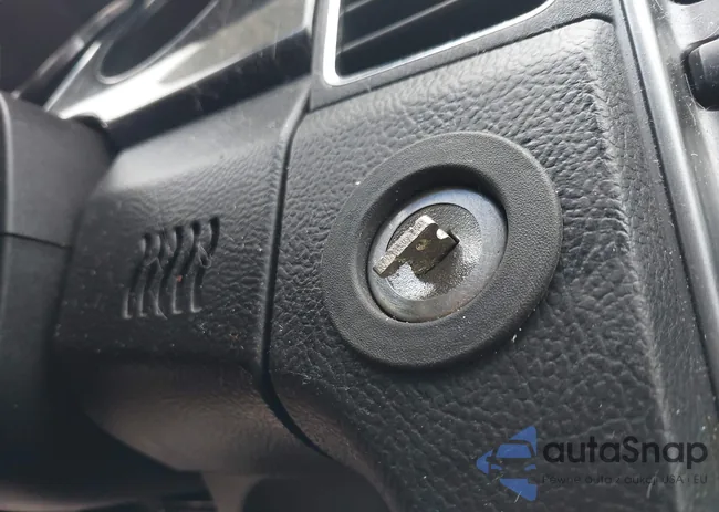 1FAHP2FW3CG126859: 44111283