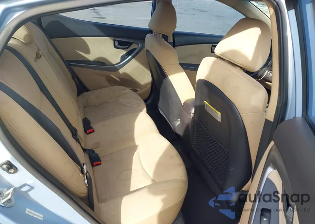 KMHDH4AE7CU375419: 44111313