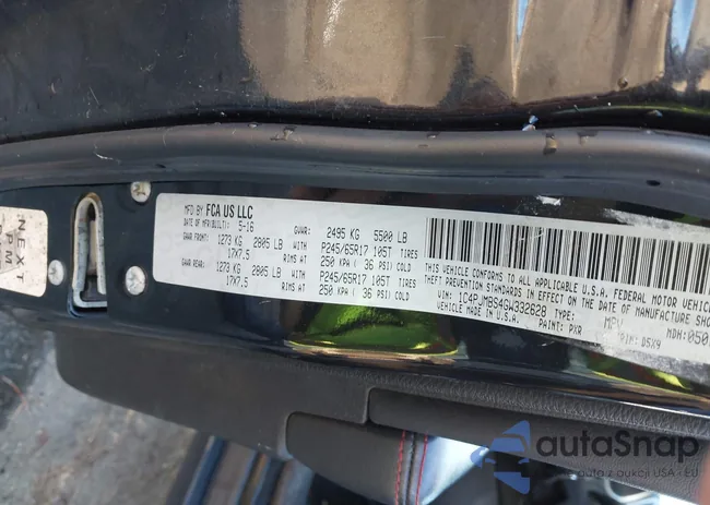 1C4PJMBS4GW332628: 44111355