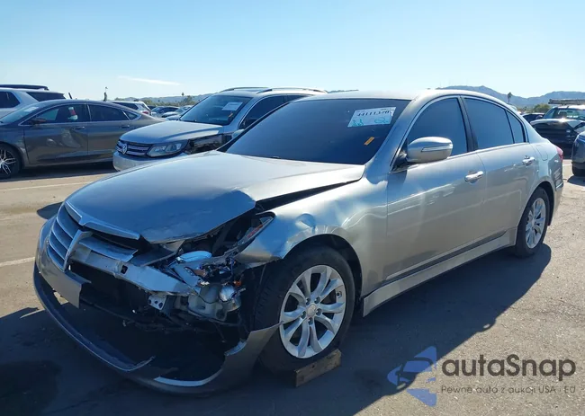 KMHGC4DD1CU203725: 44111370