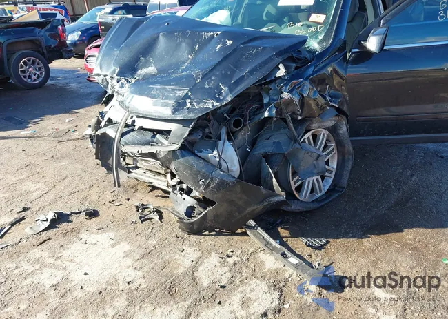 1GNKVGKD8FJ262233: 44111374