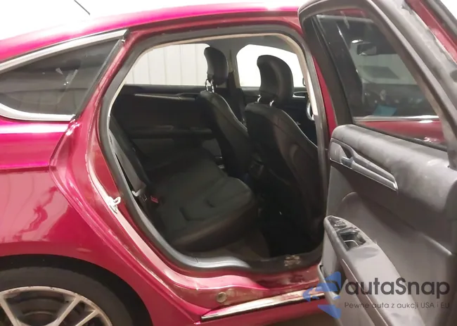 3FA6P0K94DR171184: 44111378