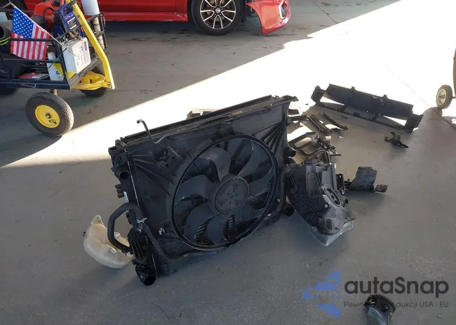 WD4PG2EE1G3104523: 44111413