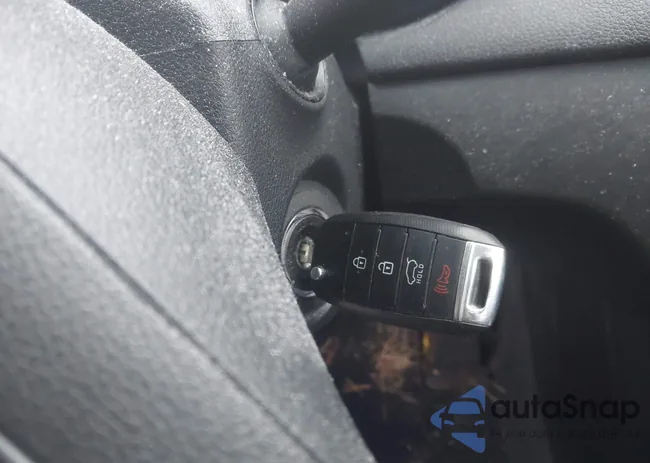 KNDPMCAC6J7448216: 44111433