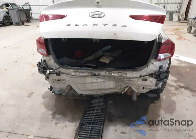 5NPD84LF4KH429410: 44111439