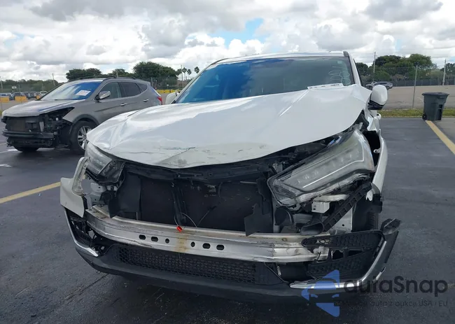 5J8TC1H3XML008881: 44111470