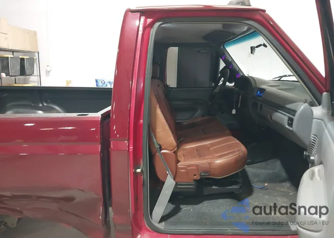 1FTHF26F6VEA74008: 44111481