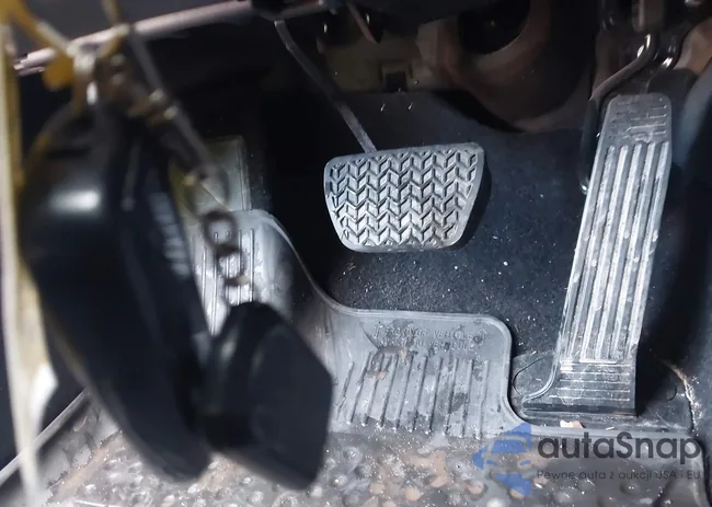 2T3P1RFV1NC318779: 44111487