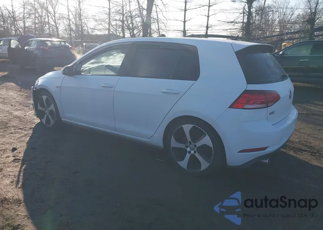 3VW547AU6JM261911: 44112538