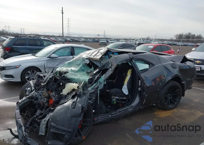 2C3CDZFJ2MH680821: 44112597