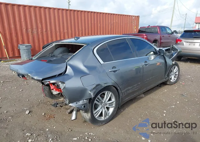 JN1CV6AR0DM358778: 44112630