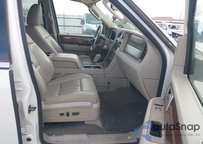 5LMJJ2H59DEL03728: 44112663