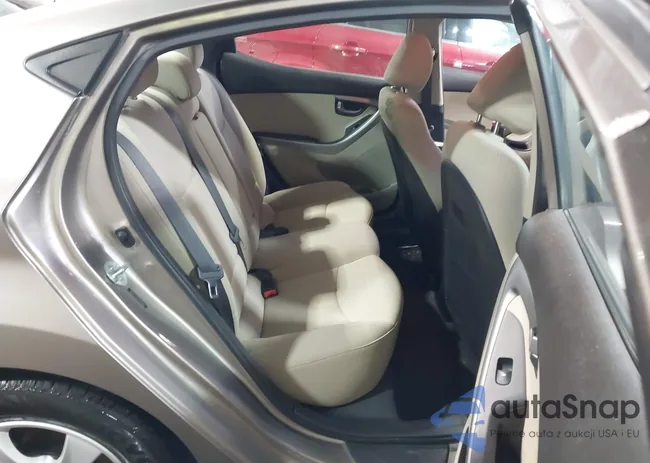 5NPDH4AE8EH514698: 44112678