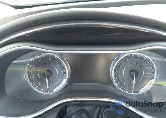 1C3CCCCB4GN103877: 44112679