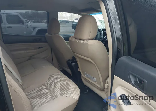 5TFJU4GN2FX067734: 44112751