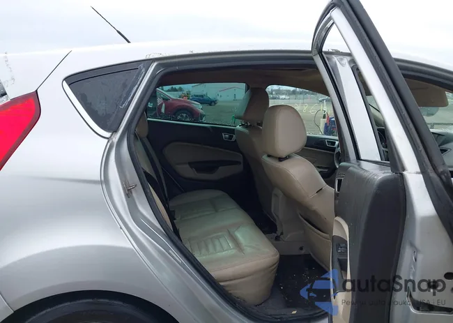 3FADP4FJ5EM243379: 44112866