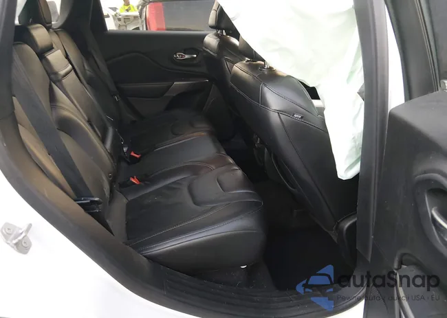 1C4PJLDB8KD347886: 44112914