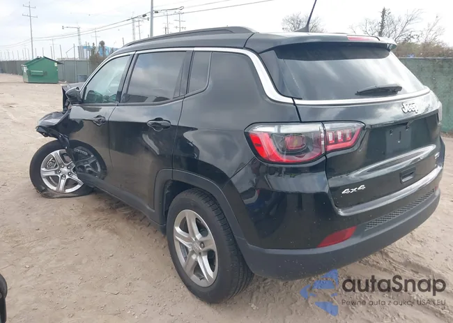 3C4NJDBN4RT603679: 44112934