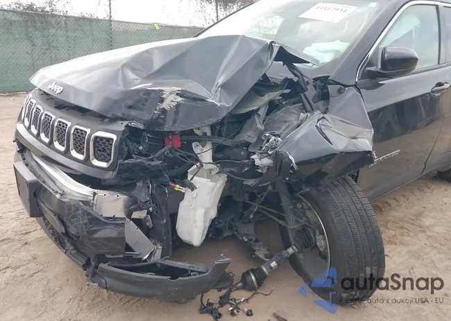 3C4NJDBN4RT603679: 44112934