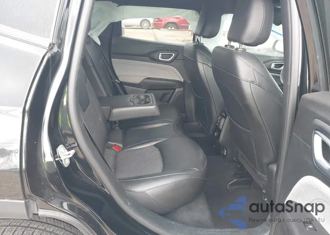 3C4NJDBN4RT603679: 44112934