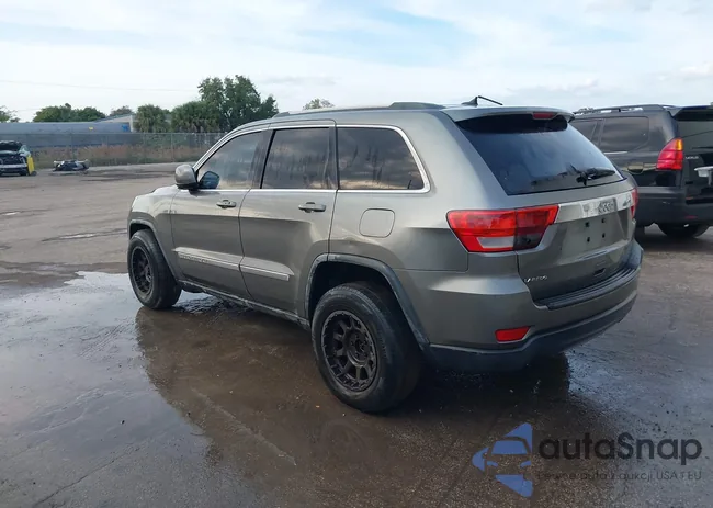 1C4RJEAG8CC142760: 44113053