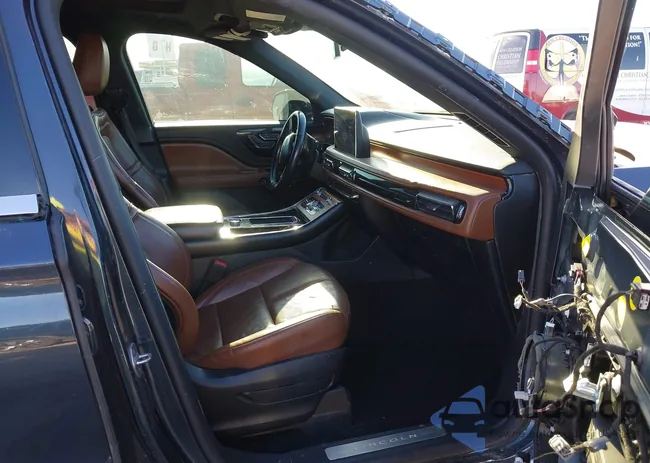 5LM5J7WC2MGL02604: 44113094