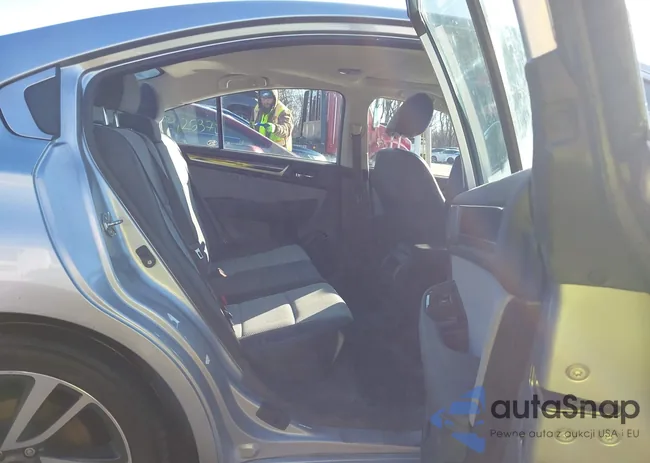 4S3BNAS66H3043897: 44112167