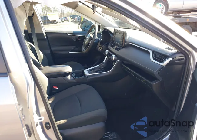 2T3F1RFV1MC238585: 44112238