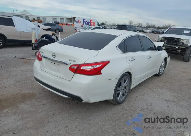 1N4BL3AP4HC278610: 44112257