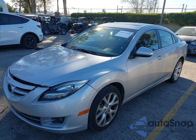 1YVHZ8EH4D5M09126: 44112305