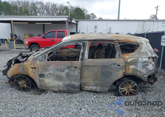 1FMCU0GD2HUE51313: 44113508