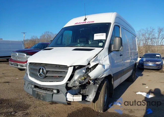 WD3PE7CD4HP533294: 44113587