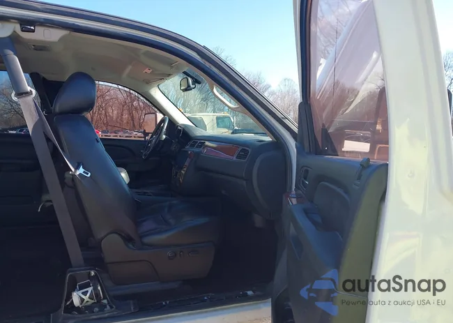 1GCSKTE37AZ288376: 44113724