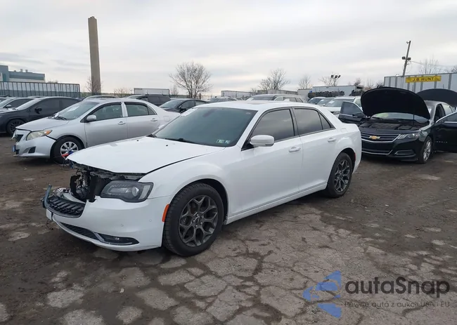 2C3CCAGG8GH329231: 44113771