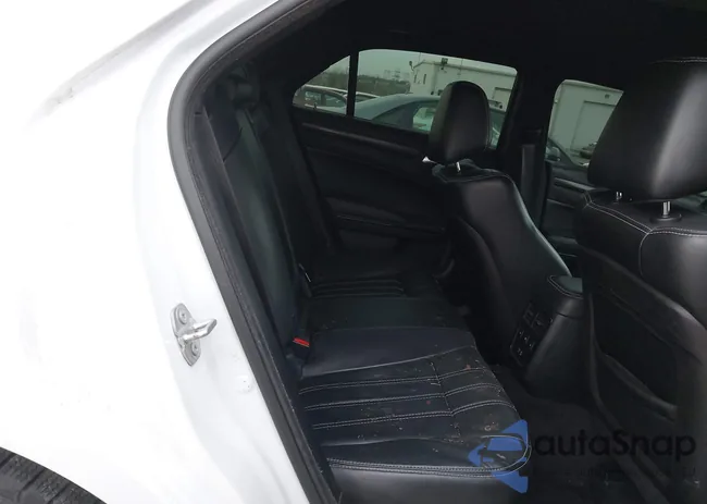 2C3CCAGG8GH329231: 44113771