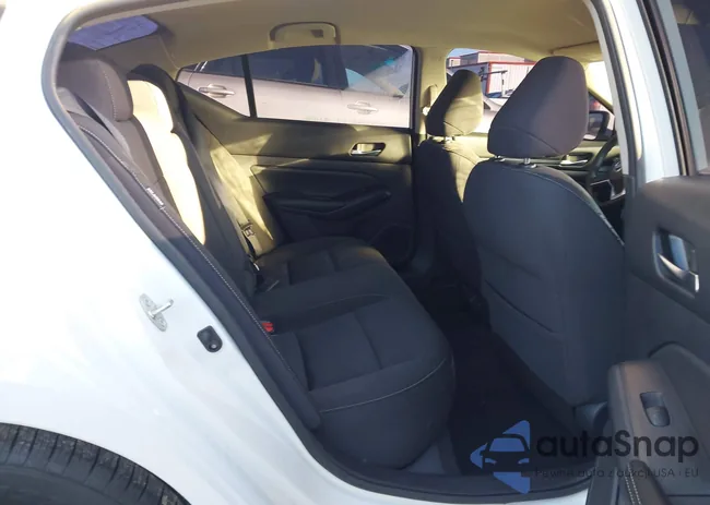 1N4BL4BV7LC256628: 44113851