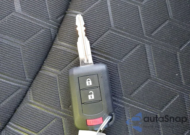 JA4ARUAU6SU012016: 44113892