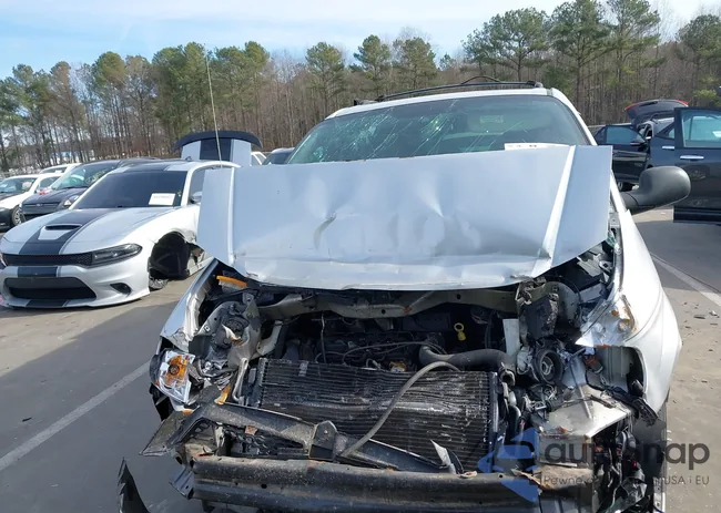 2D4GP44L64R530848: 44113916