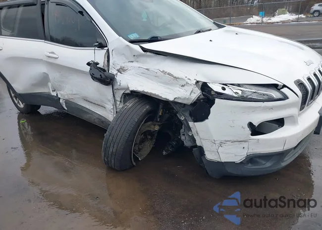 1C4PJLCB6EW157949: 44114004