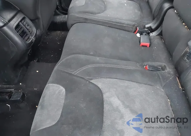 1C4PJLCB6EW157949: 44114004